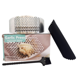 Garlic-press and garlic peeler / Le Petit Mas