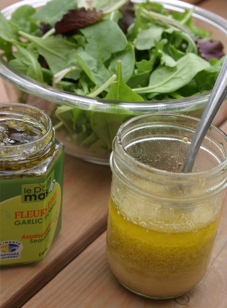 Recipe - Le Petit Mas garlic scape vinaigrette - Recipes with fermented garlic scapes – Le Petit Mas organic garlic and garlic scape farm in Quebec (Canada) 
