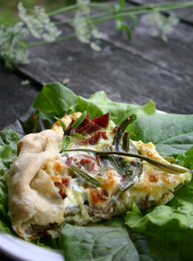 Recipe - the best quiche with fresh garlicscapes - Recipes with fermented garlic scapes – Le Petit Mas organic garlic and garlic scape farm in Quebec (Canada) 